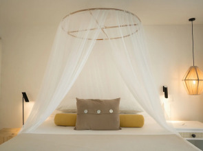 Tropical Attitude - Adults only