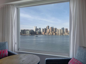 Hyatt Regency Boston Harbor