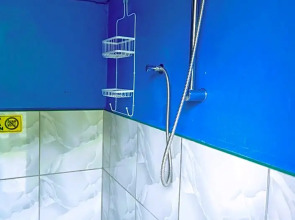 Moalboal Bamboo House / Rooms