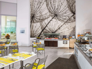 Krystal Urban Cancun & Beach Club