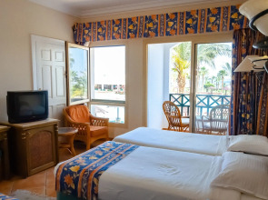 Coral Beach Resort Montazah