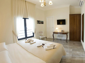 Отель NeapolitanTrips 