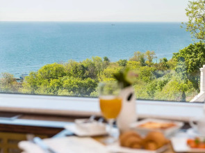 Отель KADORR Hotel Resort & Spa