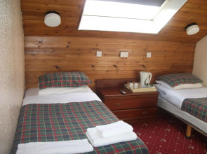 Edinburgh House Hotel