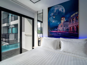 Ratri Hotel Phuket Old Town