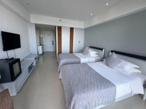 Отель Barry Boutique Seaview Sanya