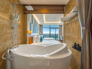 Mandila Beach Hotel DaNang