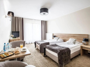 Mercure Wiazowna Brant