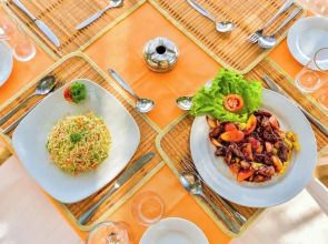 International Beach Hotel