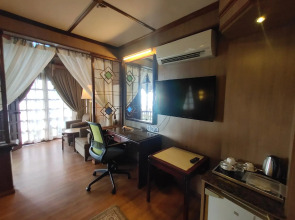 Coral View Island Resort