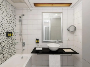 Nina Hotel Causeway Bay