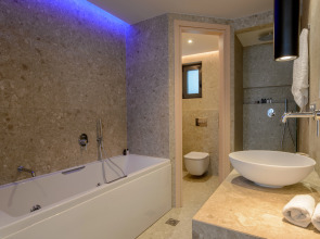 The Convo Syngrou Apartments