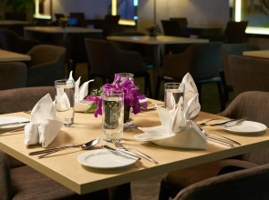 Sama-Sama Express KLIA Terminal 1 - Airside Transit Hotel