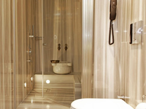 Kleopatra Suit Hotel