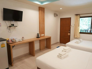 Sangthian Beach Resort