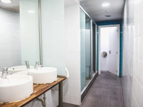 Хостел Rocket Gracia