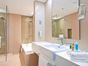 Cosmopolitan Hotel Dubai - Al Barsha