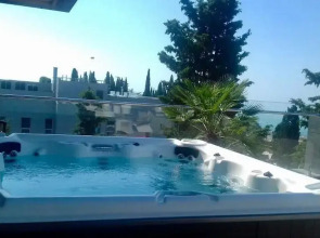 Отель Alana Royal