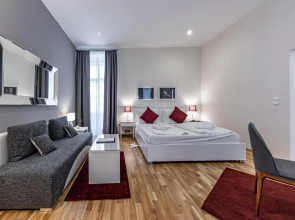 The Levante Rathaus Apartments