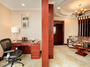 Отель Soluxe Guangzhou