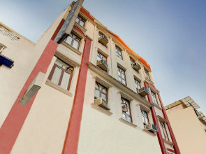 Treebo Paras International