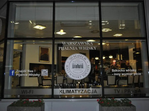 Hotel Apartments Zgoda Warszawa by DeSilva