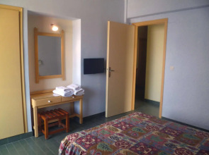 Mamouzelos Hotel Apartments