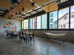 Patong Poshtel - Adults Only - Hostel