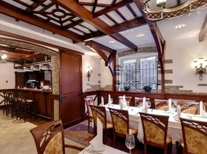 Замковый Парк-Отель