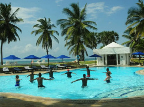 Jacaranda Indian Ocean Beach Resort