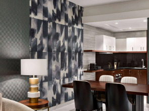 Wyndham Grand Doha West Bay Beach