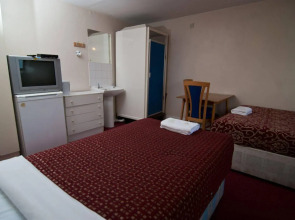 Plaza Hotel Hammersmith