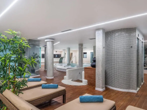 Occidental Roca Negra – Adults Only