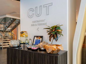 Отель Radisson Blu Elizabete