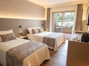 Golden Bahía de Tossa & Spa
