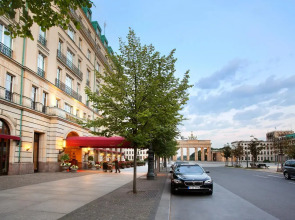 Отель Adlon Kempinski