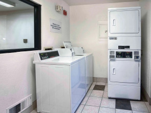 Motel 6 Mammoth Lakes, CA