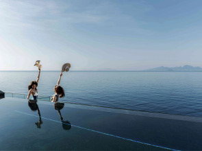 Mitsis Summer Palace