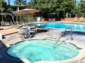 Legacy Resort Hotel & Spa