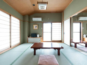 Sakura Ryokan Asakusa Iriya