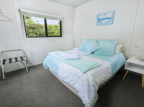 North South Holiday Park