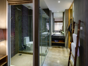 The Tarna Resort, Koh Tao