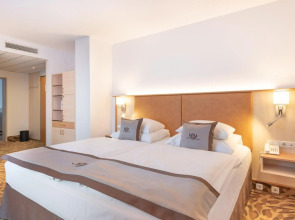 Lotus Therme Hotel & Spa