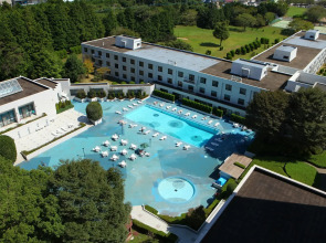 International Resort Hotel Yurakujo