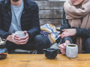 SPOT ON 90236 Zigzag Travellers Home - Hostel