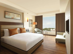 DoubleTree by Hilton Agra