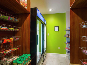 Hilton Garden Inn Queens/JFK Airport