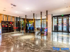 Zmax Hotel·Harbin Bingxue Big World