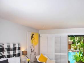 Burasari Phuket Resort & Spa