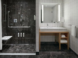 Delta Hotels by Marriott Toronto